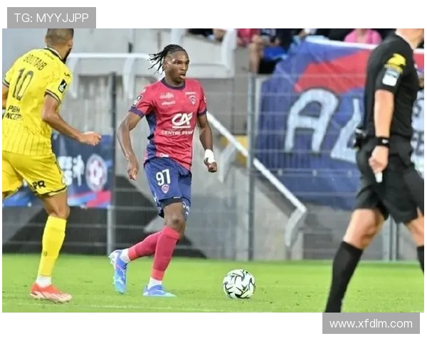 官方雷恩主帅贝耶下课近五战不胜